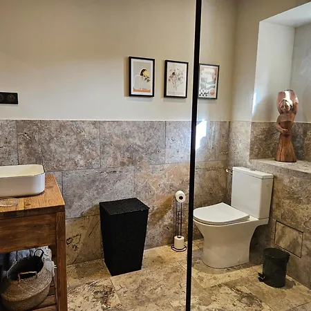 Appartement Ancienne Cave à Vin Rénovée Pianottoli-Caldarello (Corsica)