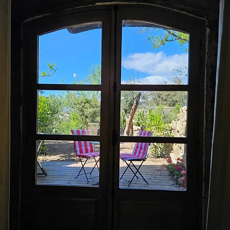 Ancienne Cave A Vin Renovee פיאנוטולי-קלדרלו